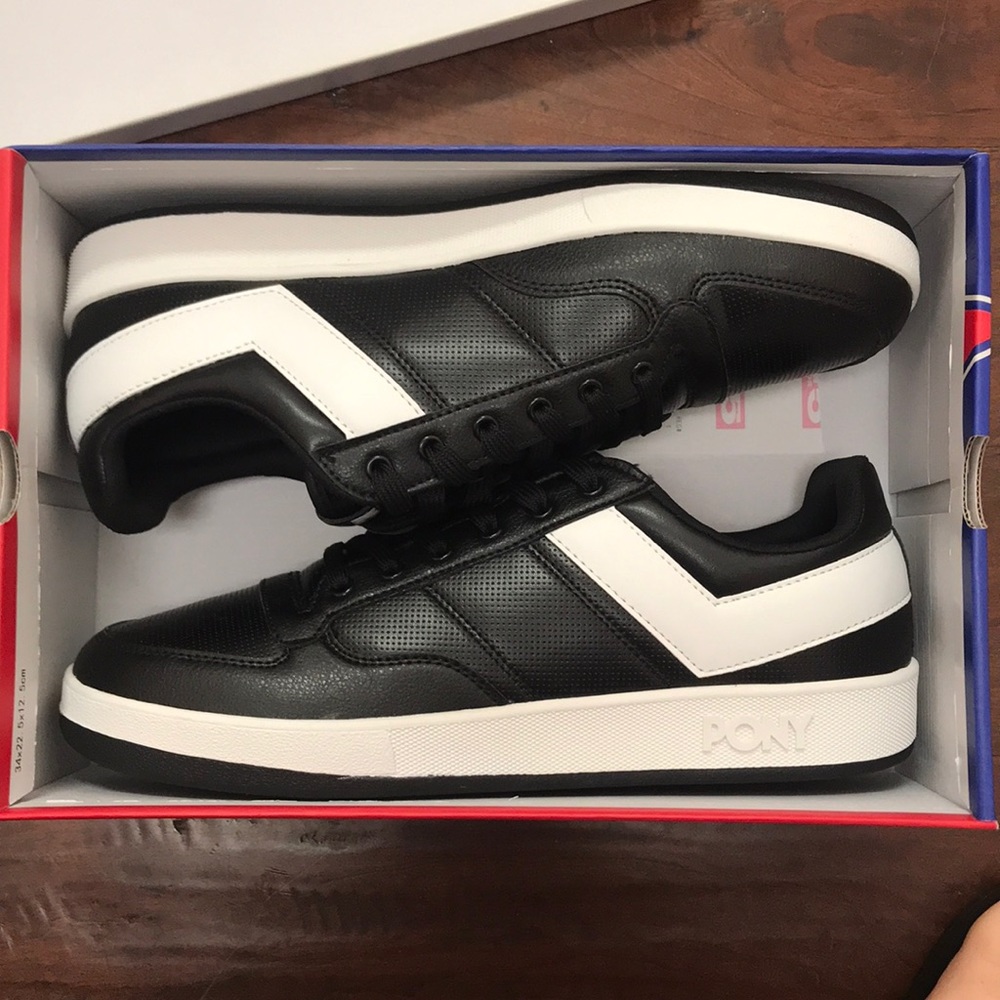 Men’s Pony Shoes